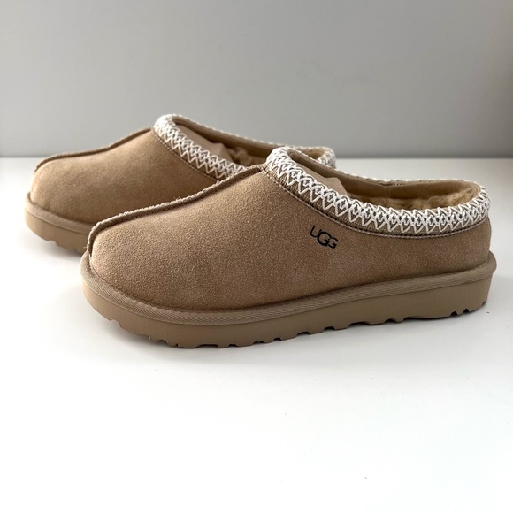 🚨LAST ONE! UGG TASMAN SLIPPERS-NEW MUSTARD SEED COLOR- WOMEN’S📍(PRICE IS FIRM) - Picture 11 of 16